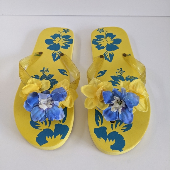 Flip Flops Size 7 - Picture 2 of 6